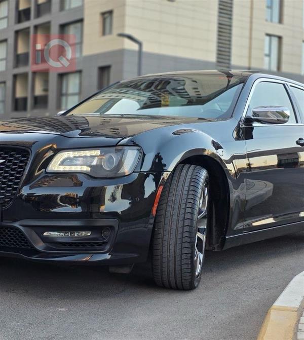 Chrysler 300 2018 for sale in Iraq - Baghdad